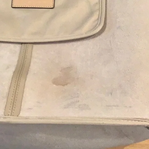 Big Logo Coach Tote - Picture 12 of 12